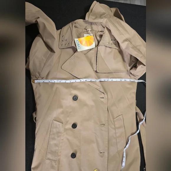 C&C California Light Tan Trench Coat - Picture 9 of 11